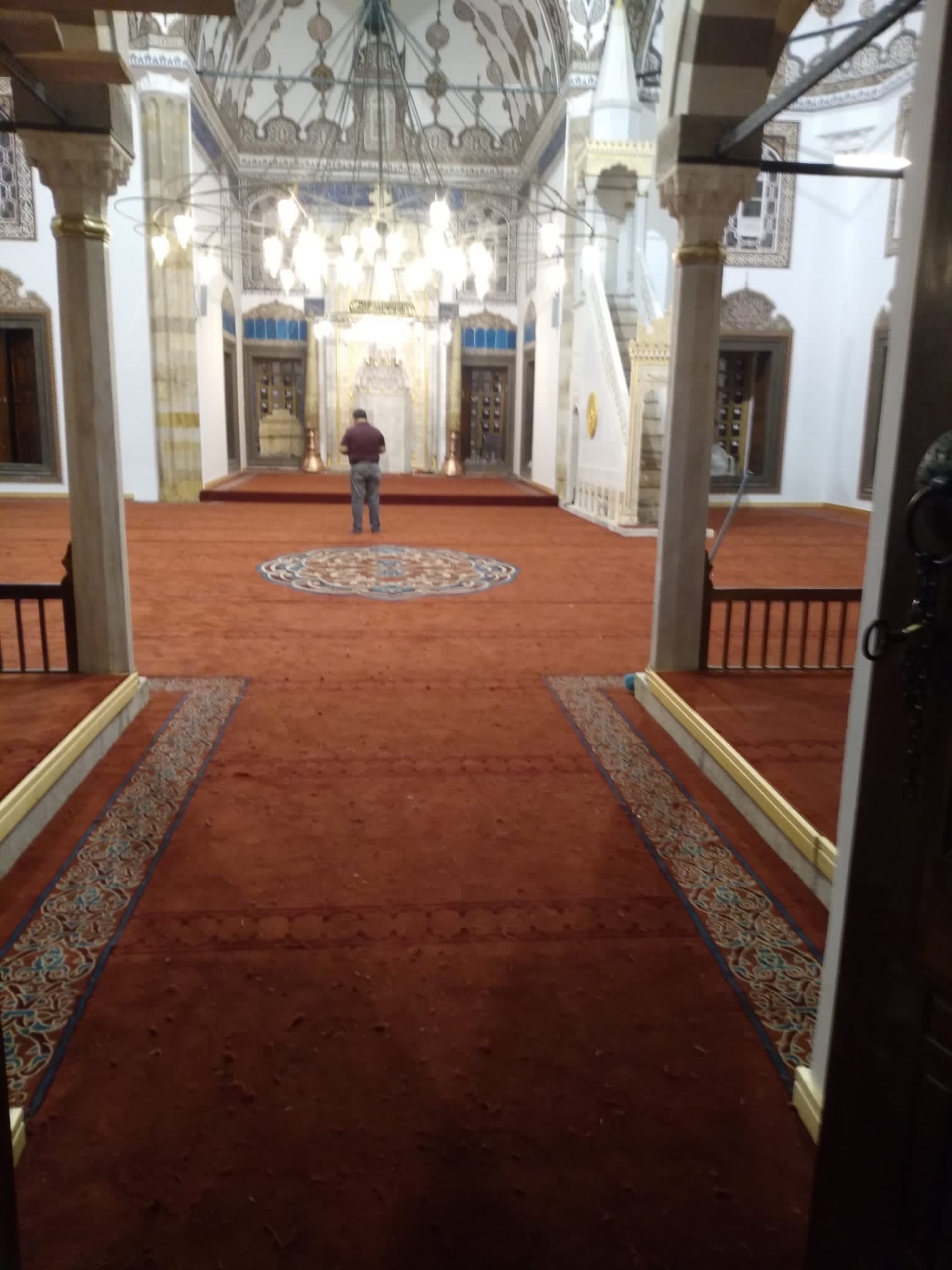 Yün Cami Halısı