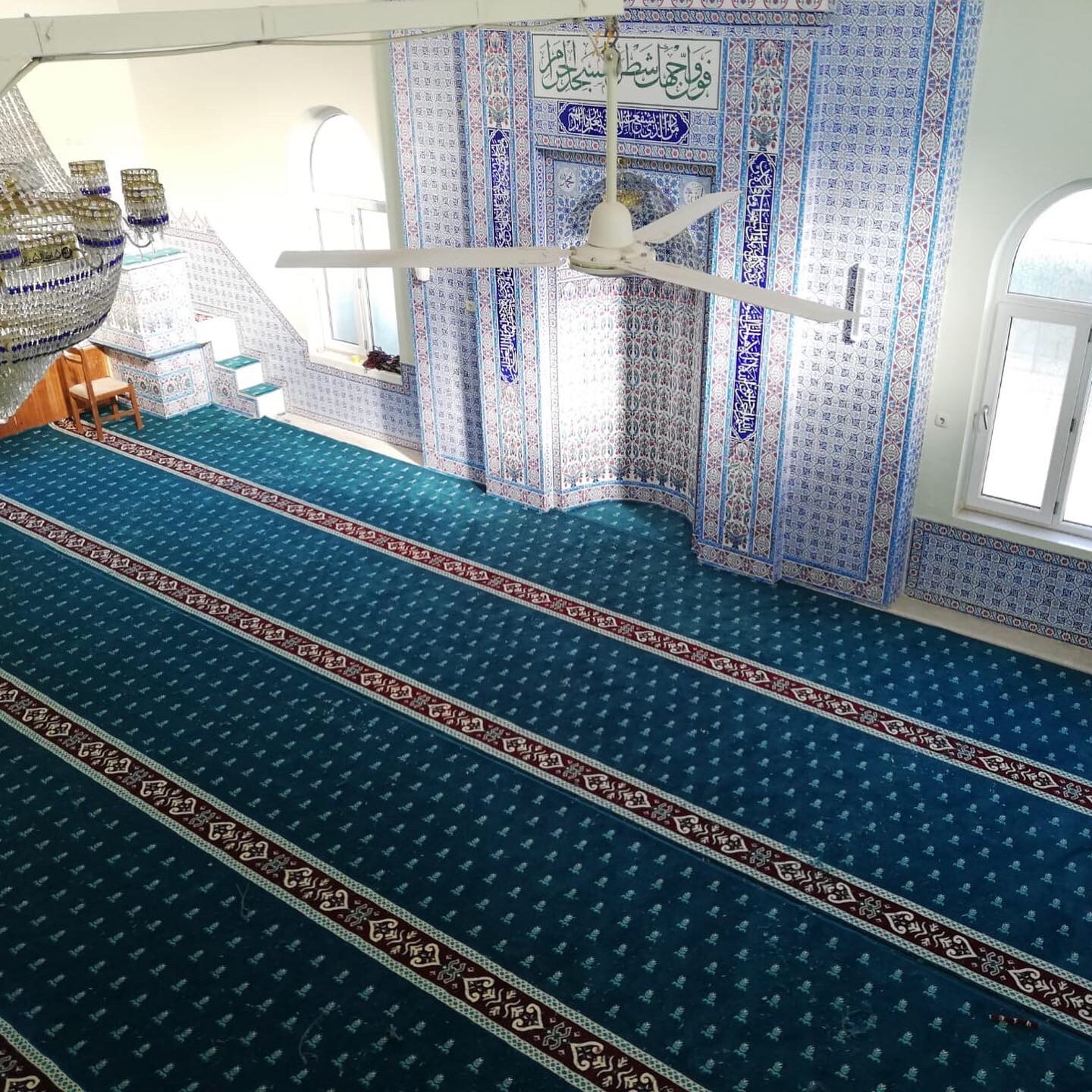 Demirci Cami Halısı