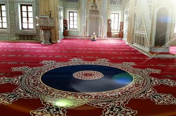 CAMİ HALILARI HANGİ MALZEMEDEN ÜRETİLİR?